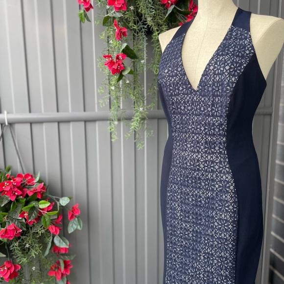 Theia gown - Picture 6 of 11